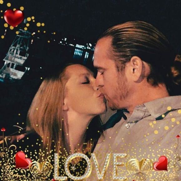 Meet your Posher, Tina - Picture 1 of 1